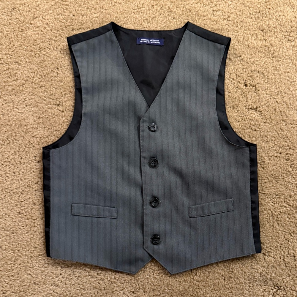Boy's Suit vest ONLY, Size 6